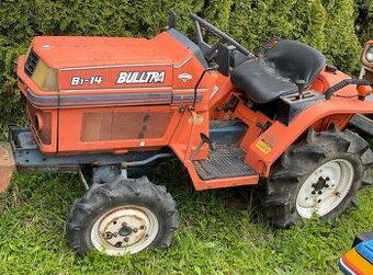 Traktor Kubota B1-14, malotraktor bultra 14 koní