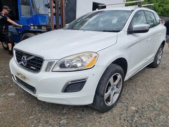 Volvo XC60 R-DESIGN 2,0 D3 120kw - Náhradní díly