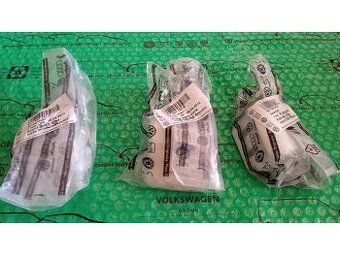 pant dveří levý horní Škoda Felicia Pick-Up 6U7827151B - 1