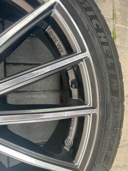 5x112 R19 ET45 Suberb 3