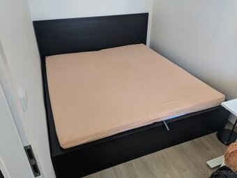 Postel IKEA MALM