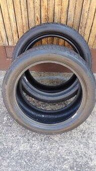 2ks letni pneu Bridgestone 225/45-17 okolo 4mm