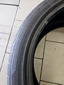Letní pneu 275/35R22 HANKOOK