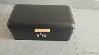 Plechový box na pečivo
