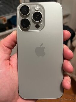 iPhone 16 Pro přírodní Titan