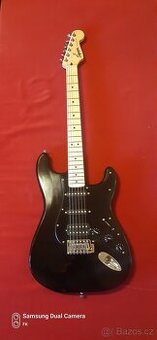 Elektrická kytara Fender Squier Sonic HSS Strat