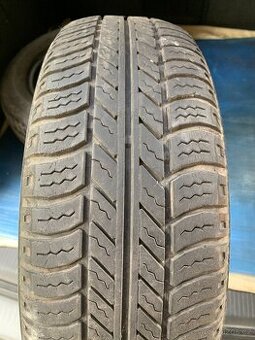 Prodám 1 ks letní pneu MICHELIN 165 65 14