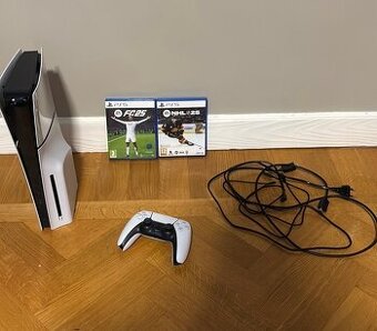 PlayStation 5 +4 hry