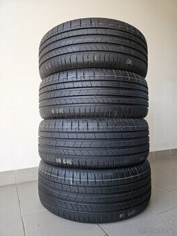 Letní Pirelli P Zero 245/45/19 - Nové