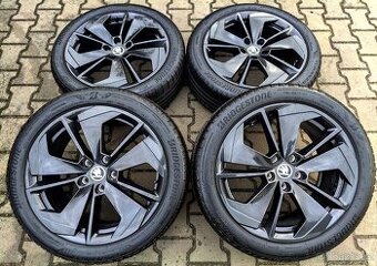 Alu kola originál Škoda Octavia IV , RS 5x112 R18 Comet