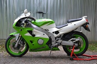 Kawasaki ZXR 400