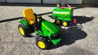Peg-Pérego John Deere traktor s originál vlečkou