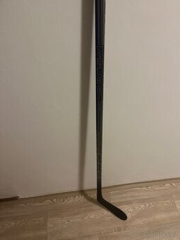 Hokejka CCM Ribcor 86k Grip Senior - levá