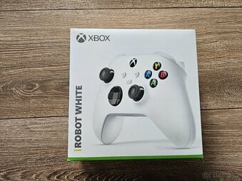 Bezdrátový ovladač Microsoft Xbox Series-bílý