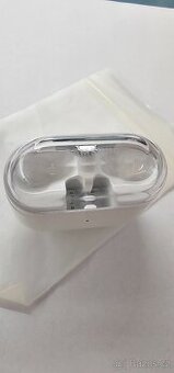 Prodám nabíječku k sluchátkům Galaxy Buds 3 Pro