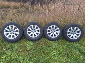 Alu VW 5x112 R15 s novými pneu 195/65r15