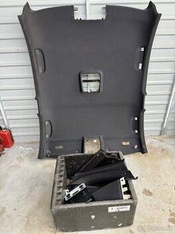 BMW E90 černá Stropnice kompletni