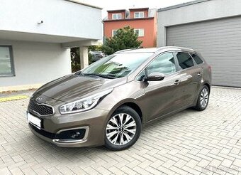 Kia Ceed Combi 1.6GDi 99kw, ČR 2018, zánovní stav 37 000km