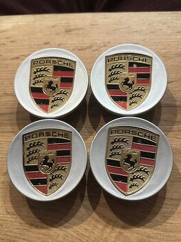 Krytky na kola Porsche – 65 mm