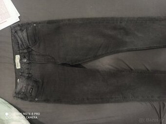 Skinny džíny CROPP tmavě šedé