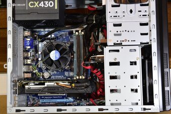 PC – i7-3770 / 16GB RAM / GTX 1060 6GB / SSD 240GB + HDD 500