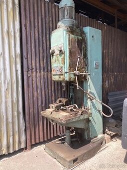 Sloupová vrtačka 2H150