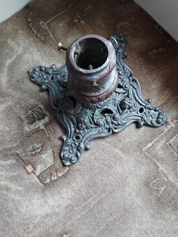 Vánoční stojan na stromek