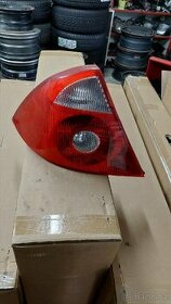 Ford Mondeo levé světlo zadní