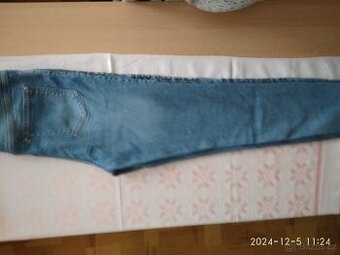 Dívčí rifle, zn. MOHITO, velikost 38,