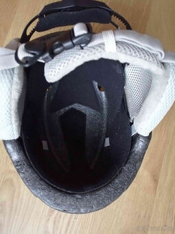 Dětská lyžařská helma