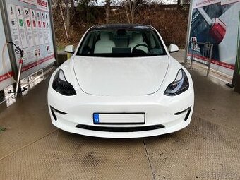 Tesla Model 3 Long Range AWD (2021) – DPH – SOH 91 % – tažné