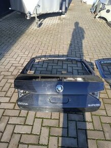Škoda Superb III, 3 + lift limuzína - 5 dveře, kufrové dveře