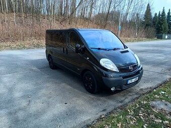 Opel Vivaro Tour 2008 - 7 míst