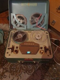 magnetofon sony duet.