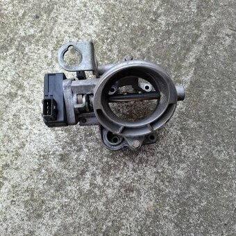 Bmw E36 M52 klapka tempomatu