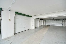 Vnitřní garáž Olomouc u Sportovní haly - 1
