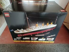 LEGO Icons 10294 Titanic - 1