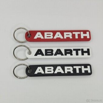 3D přívěsek Abarth (různé barvy)