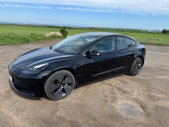 Tesla Model 3 SR, MY2021 Refresh, LFP, cena vč DPH
