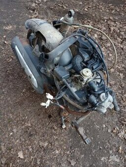Motor SYM 4 takt 50 ccm