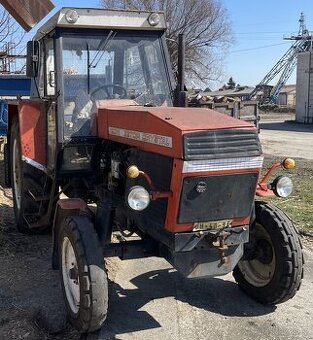 traktor Zetor Crystal 12011