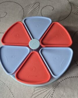 Tupperware Otočný triangl - 1