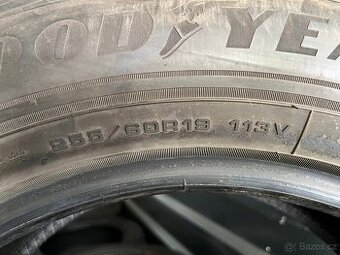 255/60 R19 113V