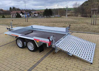 Přívěs na bagr, plocha 265x150cm, 2700/520kg, rampa, 130 km