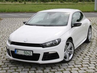 SCIROCCO R, 2.0TSI-195kw,6st.Manuál,Bi-Xen,R19,Kůže,PDC,2010