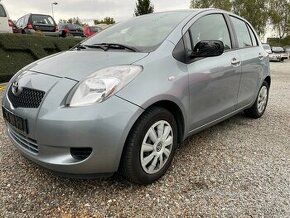 2007 TOYOTA YARIS 1.0 VVT-i - po nehodě, pojízdná