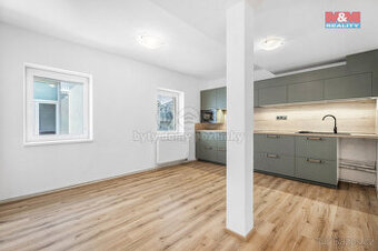 Pronájem bytu 4+1, 80 m², Liberec, ul. Růžová