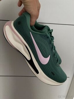 Nike tenisky, vel. 44