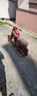 Jawa 250 kývačka