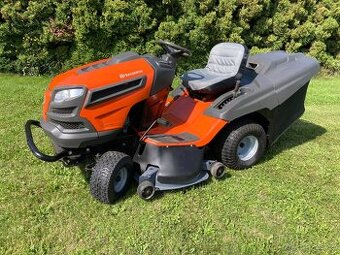 Zahradní traktor Husqvarna TC 142